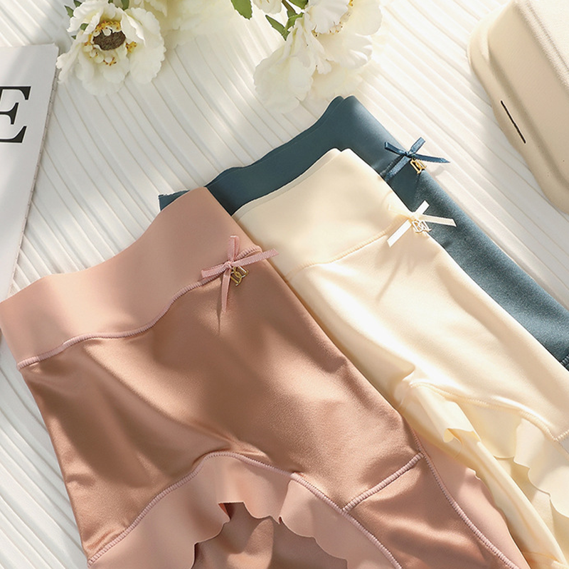 Nika™ - Unterwäsche aus Eisseide mit hoher Taille