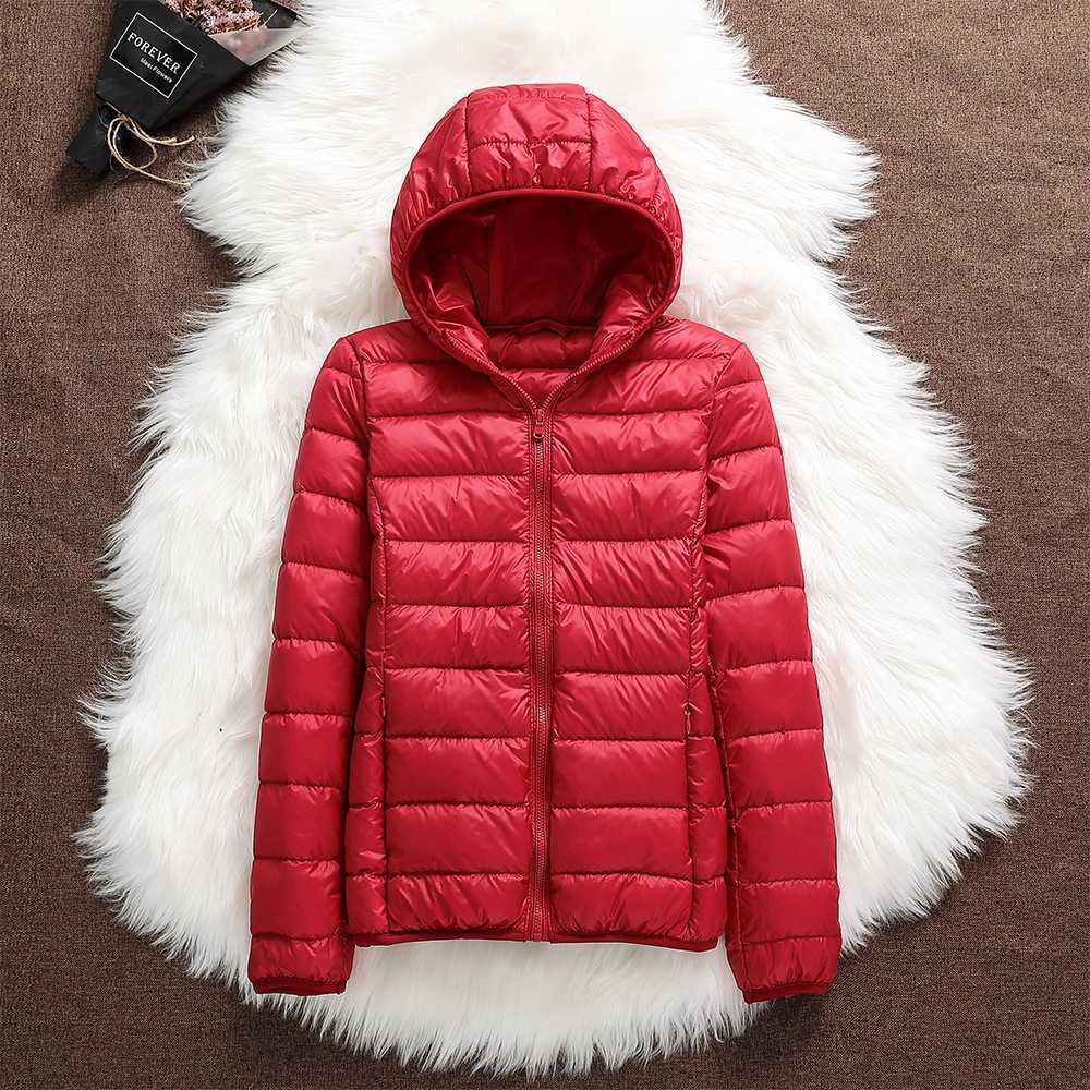Nathalie™ – Daunenjacke mit Kapuze für Damen